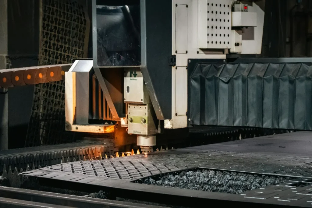 Cắt laser